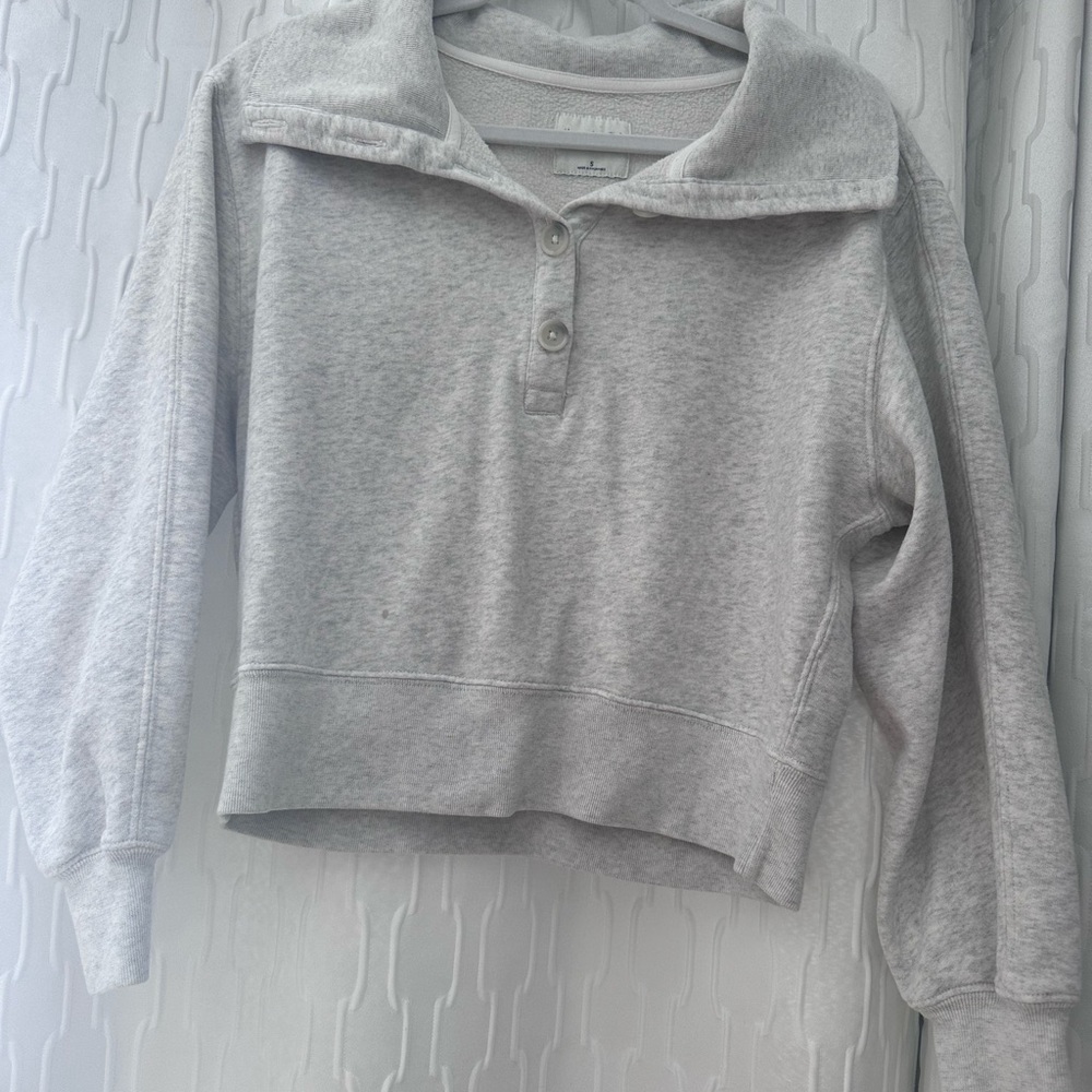 Abercrombie & Fitch Light Gray Cowl Neck Sweater